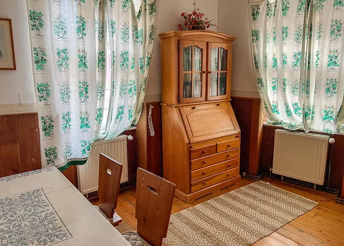 Alte Post-2 By Interhome Apartmán